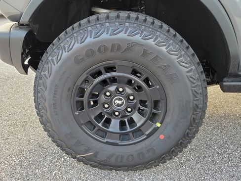 New 2026 Ford Bronco Badlands AWD/4WD image 6