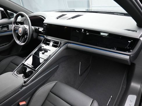 New 2026 Porsche Panamera 4 image 31