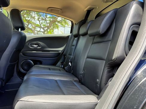 Used 2016 Honda HR-V EX-L image 11