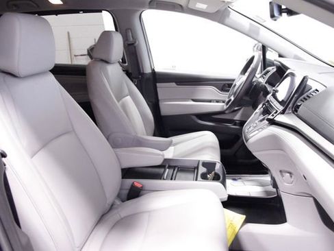 Certified 2023 Honda Odyssey EX-L image 11