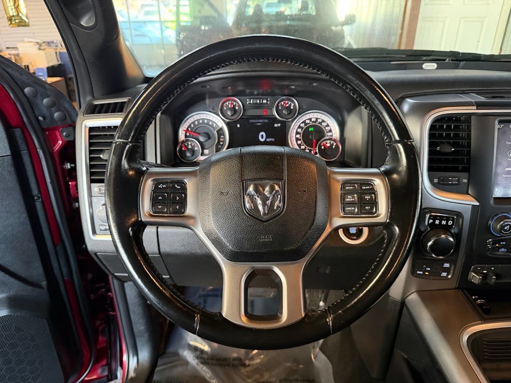 Used 2021 RAM 1500 Warlock AWD/4WD image 18