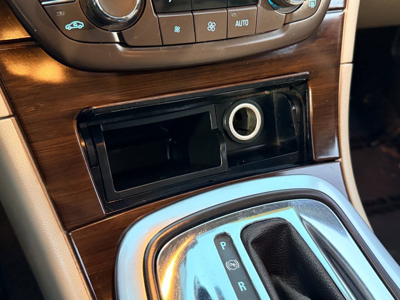 Used 2011 Buick Regal CXL Turbo FWD image 38