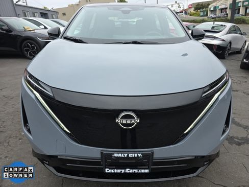 Used 2023 Nissan Ariya AWD image 2