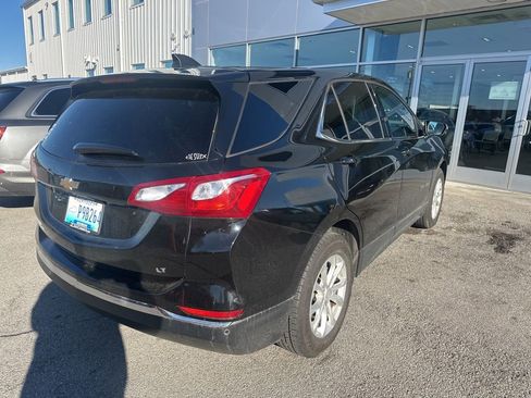 Used 2018 Chevrolet Equinox LT image 3