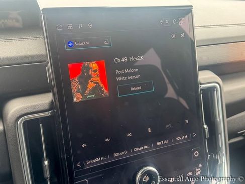 Used 2025 GMC Yukon Denali image 17