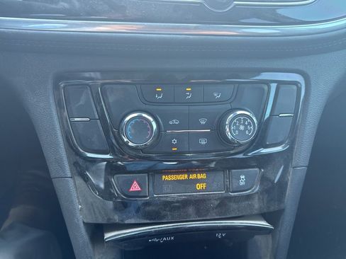 Used 2018 Buick Encore Preferred image 10