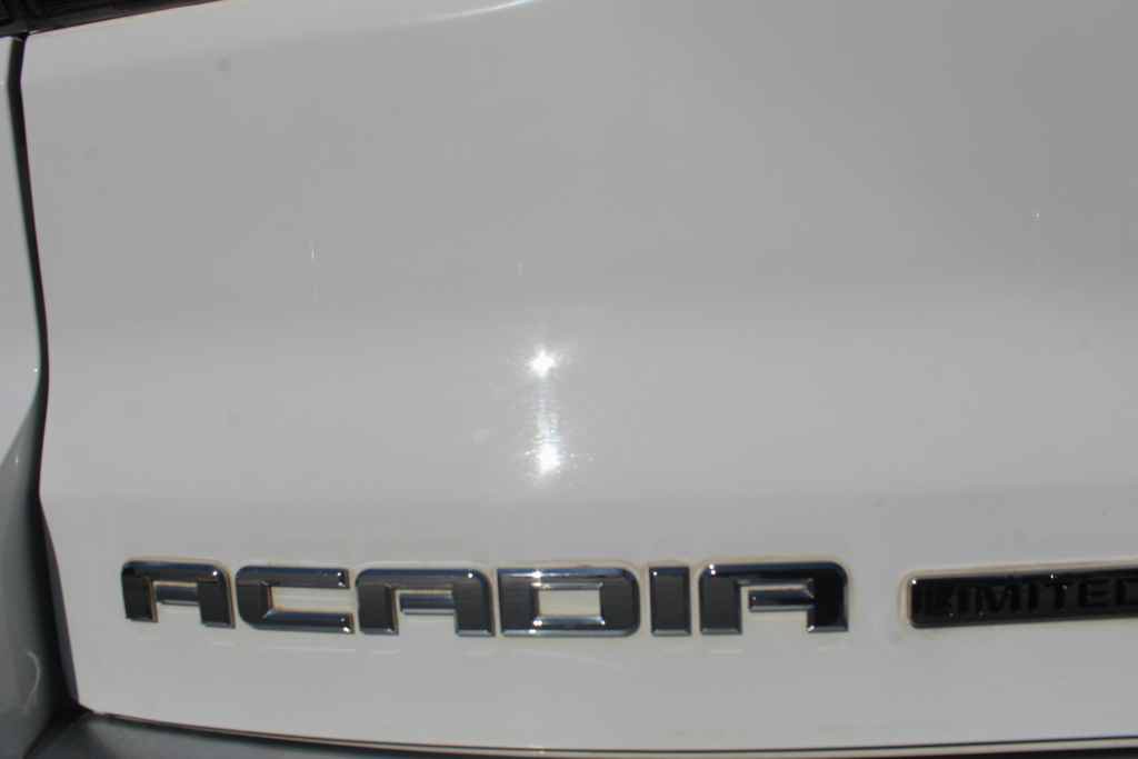 Used 2017 GMC Acadia Limited SLT AWD/4WD image 6