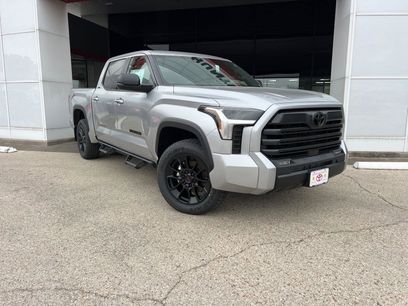 New 2025 Toyota Tundra SR5