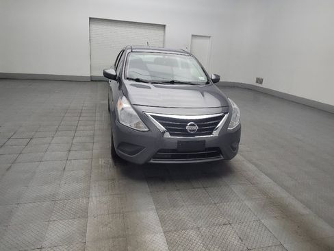 Used 2018 Nissan Versa SV FWD image 14