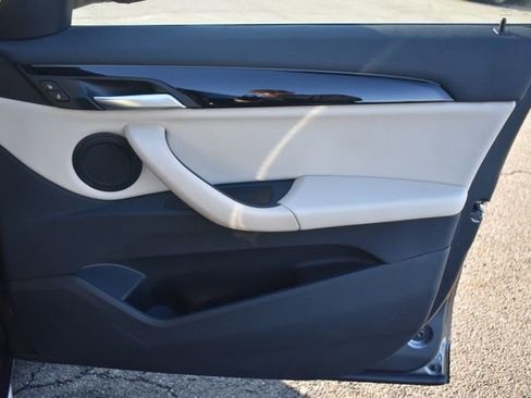 Used 2018 BMW X1 xDrive28i w/ Convenience Package image 50