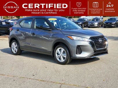 Certified 2025 Nissan Kicks Play S