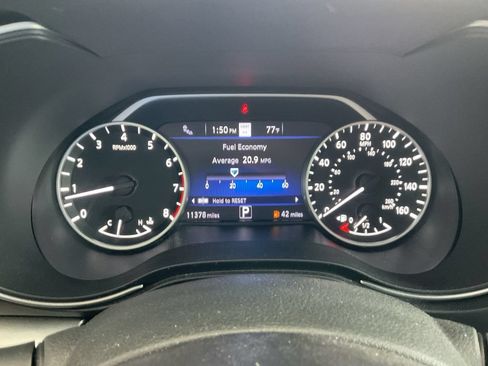 Used 2023 Nissan Maxima SV w/ Floor Mat Group FWD image 12