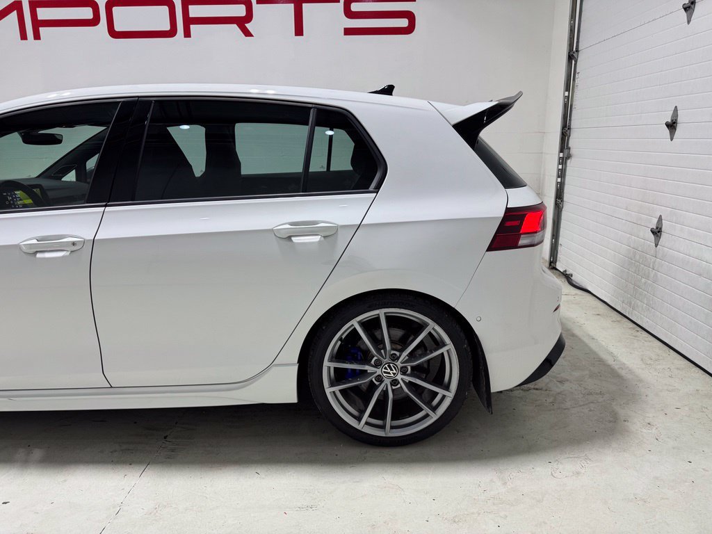 Used 2024 Volkswagen Golf R AWD/4WD image 4