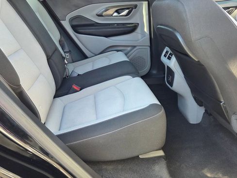 Used 2024 GMC Terrain SLE image 19