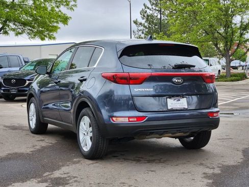 Used 2017 Kia Sportage LX AWD/4WD image 3