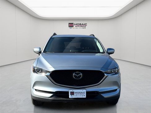 Used 2019 MAZDA CX-5 Touring image 2