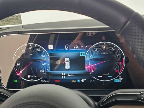 Certified 2025 Mercedes-Benz GLS 450 GLS 450 image 25