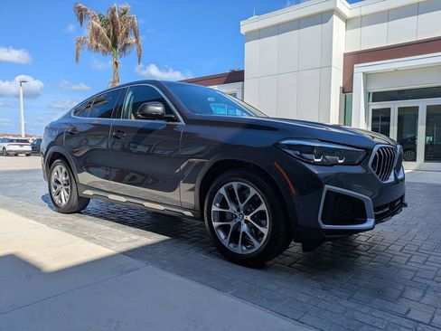 Used 2023 BMW X6 xDrive40i AWD/4WD image 3
