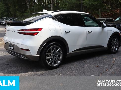 Used 2025 Genesis GV60 Advanced image 6