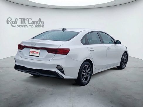 Used 2023 Kia Forte LXS FWD image 5