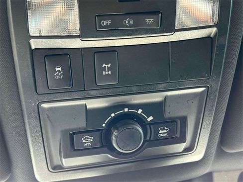 Used 2018 Toyota Tacoma TRD Pro image 31