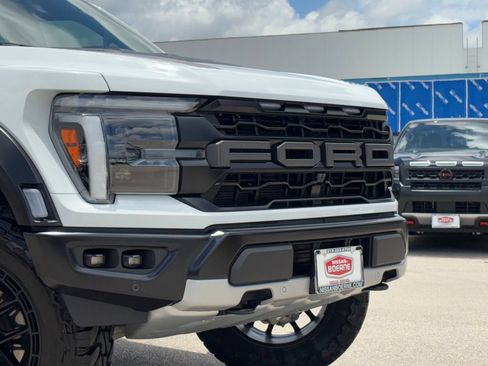 Used 2025 Ford F150 Raptor AWD/4WD image 3