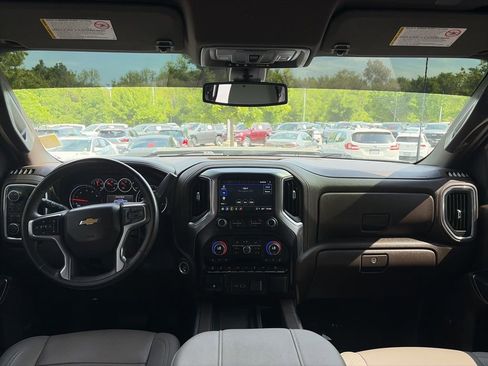 Used 2023 Chevrolet Silverado 2500 LTZ w/ LTZ Convenience Package AWD/4WD image 31
