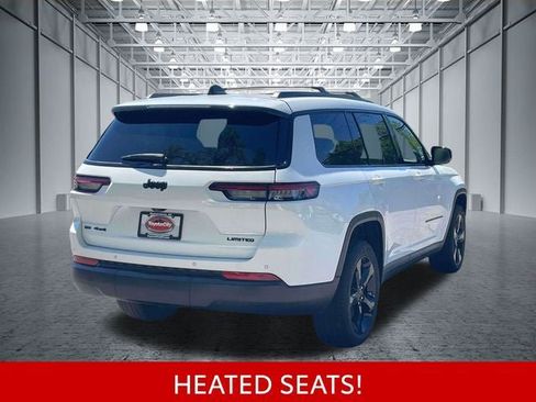 Used 2023 Jeep Grand Cherokee L Limited w/ Black Appearance Package AWD/4WD image 9