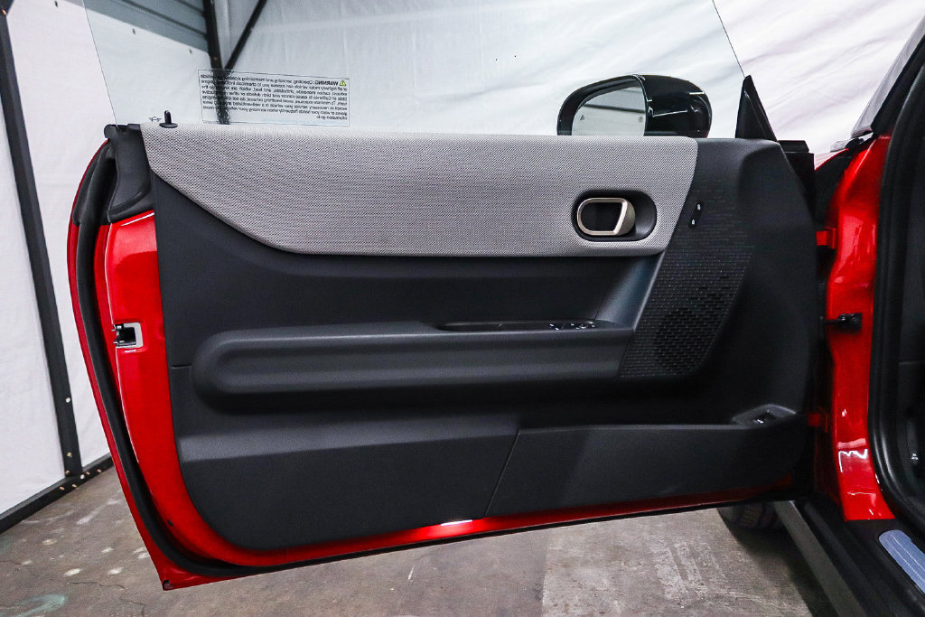 Used 2026 MINI Cooper 2-Door Hardtop FWD image 23