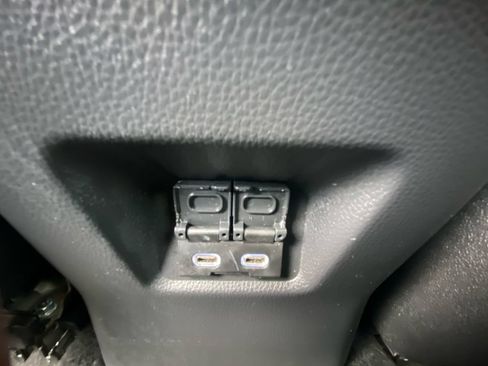 Used 2024 Toyota RAV4 XLE AWD/4WD image 29