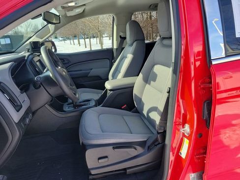 Used 2020 Chevrolet Colorado W/T w/ WT Convenience Package image 8