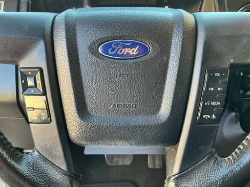 Used 2016 Ford Expedition XL w/ Equipment Group 101A AWD/4WD image 18