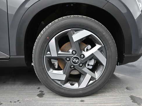 New 2026 Hyundai Venue SEL FWD image 10