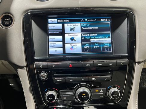 Used 2015 Jaguar XJ L Portfolio RWD image 29