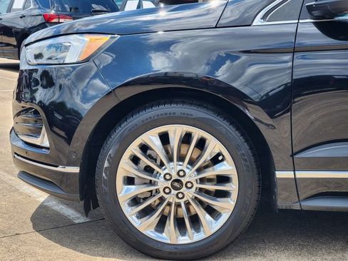 Used 2022 Ford Edge Titanium w/ Equipment Group 301A AWD/4WD image 8