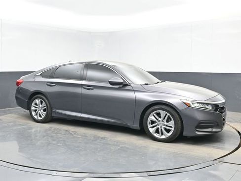 Used 2019 Honda Accord LX image 11