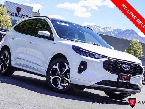 Used 2023 Ford Escape ST-Line Select w/ Tech Pack #2 AWD/4WD image 1