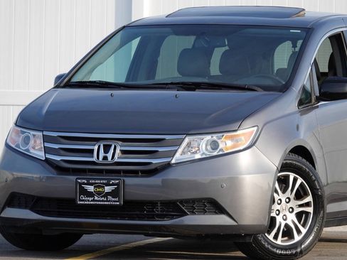 Used 2011 Honda Odyssey EX-L image 2