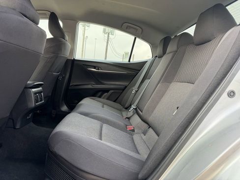 Used 2025 Toyota Camry LE FWD image 28