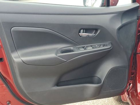 New 2025 Nissan Versa SV w/ Trunk Package image 22