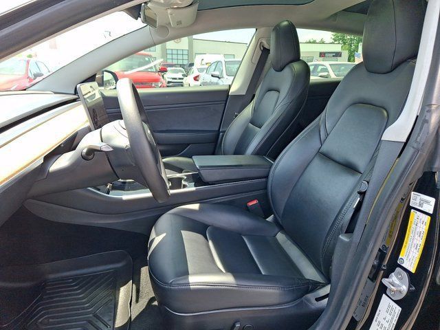 Used 2019 Tesla Model 3 Standard Range Plus RWD image 17