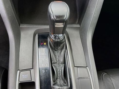 Used 2019 Honda Civic Sport Touring image 18