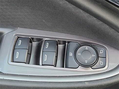 Used 2023 Chevrolet Malibu LT image 23