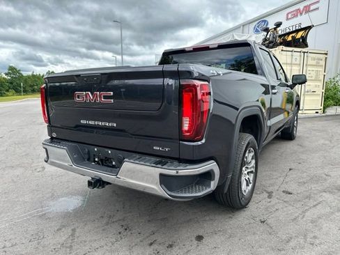 Used 2025 GMC Sierra 1500 SLT AWD/4WD image 4