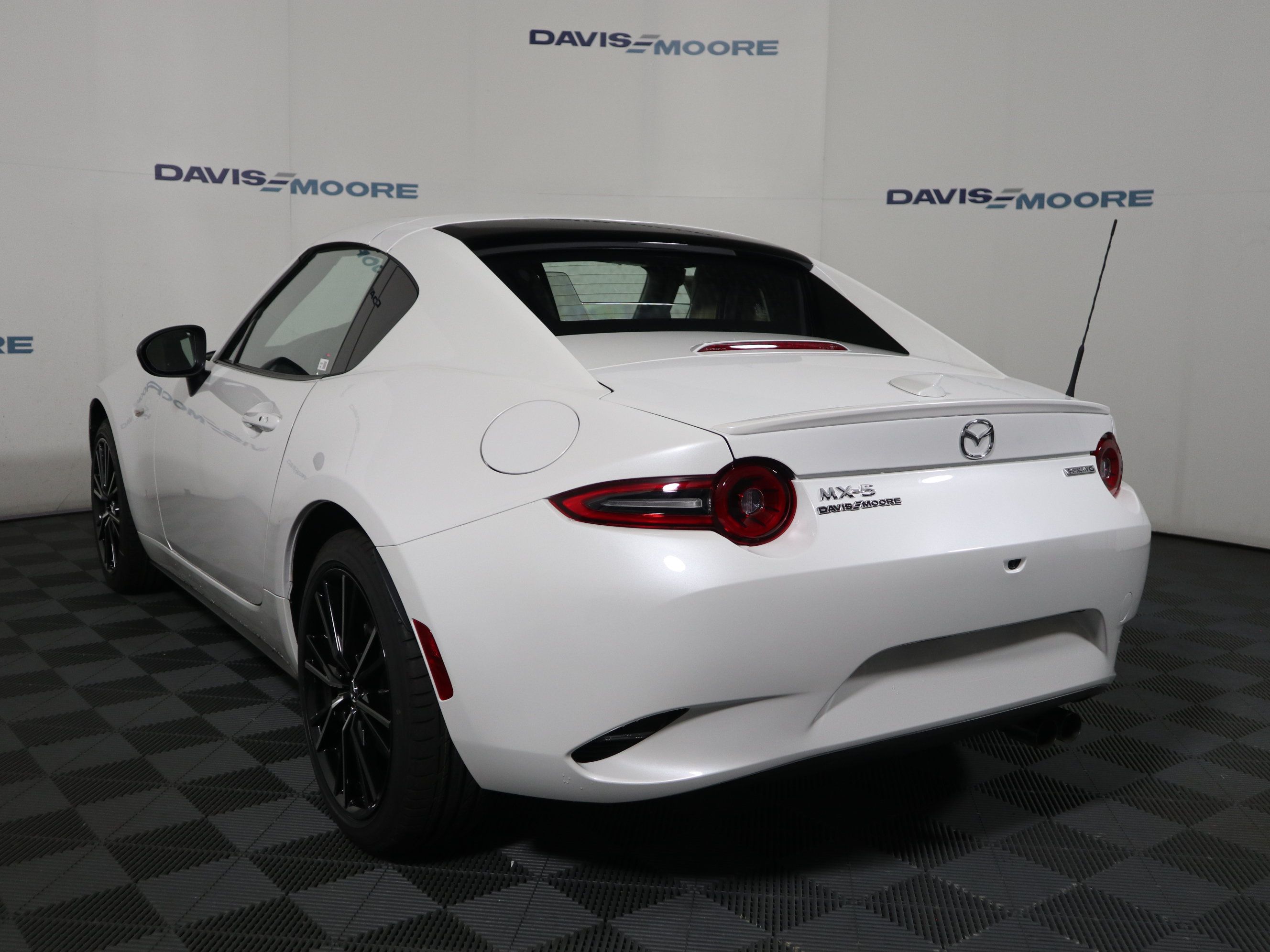 New 2026 MAZDA MX-5 Miata RF Grand Touring w/ Weather Package RWD image 7