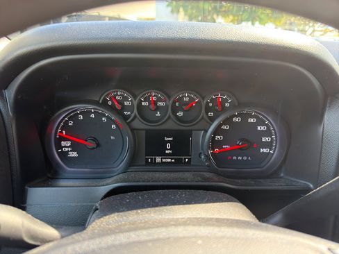 Used 2021 Chevrolet Silverado 1500 Custom w/ Rally Edition image 4