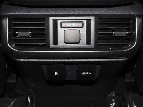 Certified 2023 Ford F150 Lariat w/ Equipment Group 502A High image 26