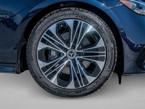 New 2026 Mercedes-Benz E 350 4MATIC Sedan image 13