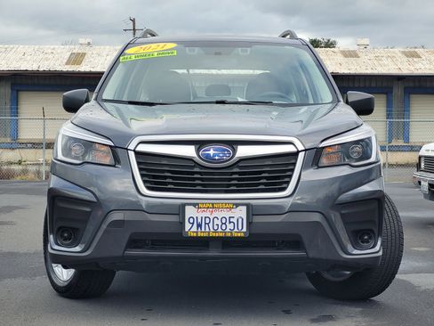 Used 2021 Subaru Forester image 2