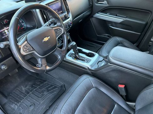 Used 2019 Chevrolet Colorado ZR2 image 13